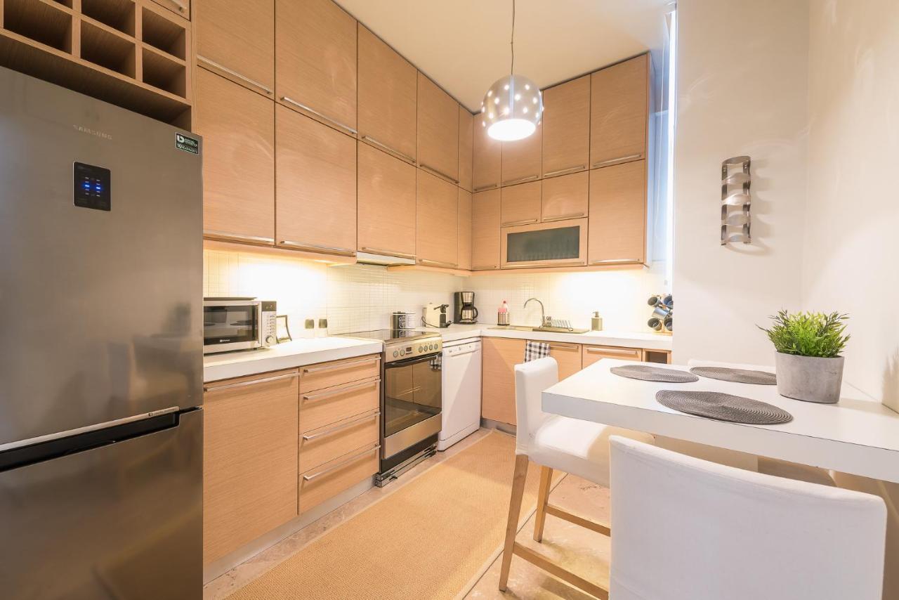 Traveler'S Dream 4 Brdm Renovated Penthouse Apartment Athens Exterior photo