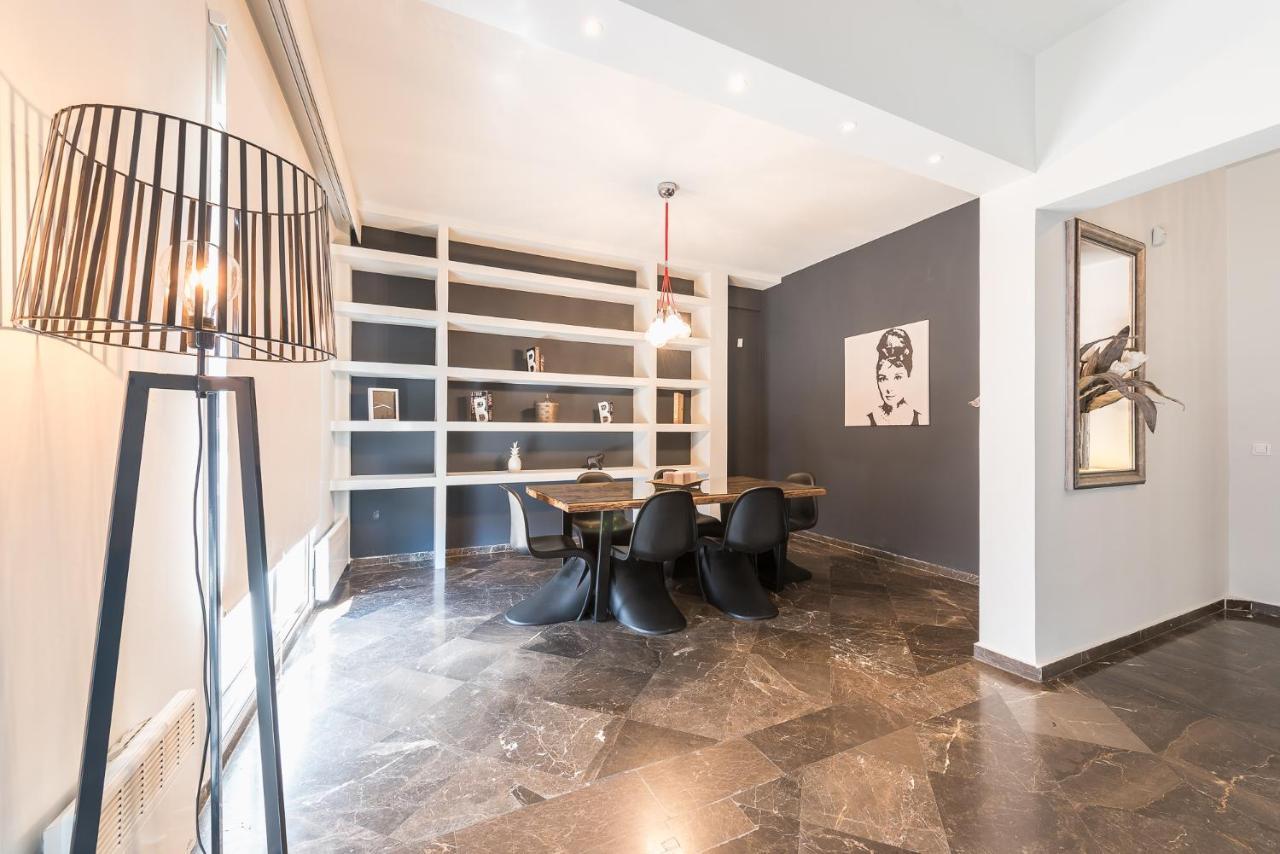 Traveler'S Dream 4 Brdm Renovated Penthouse Apartment Athens Exterior photo