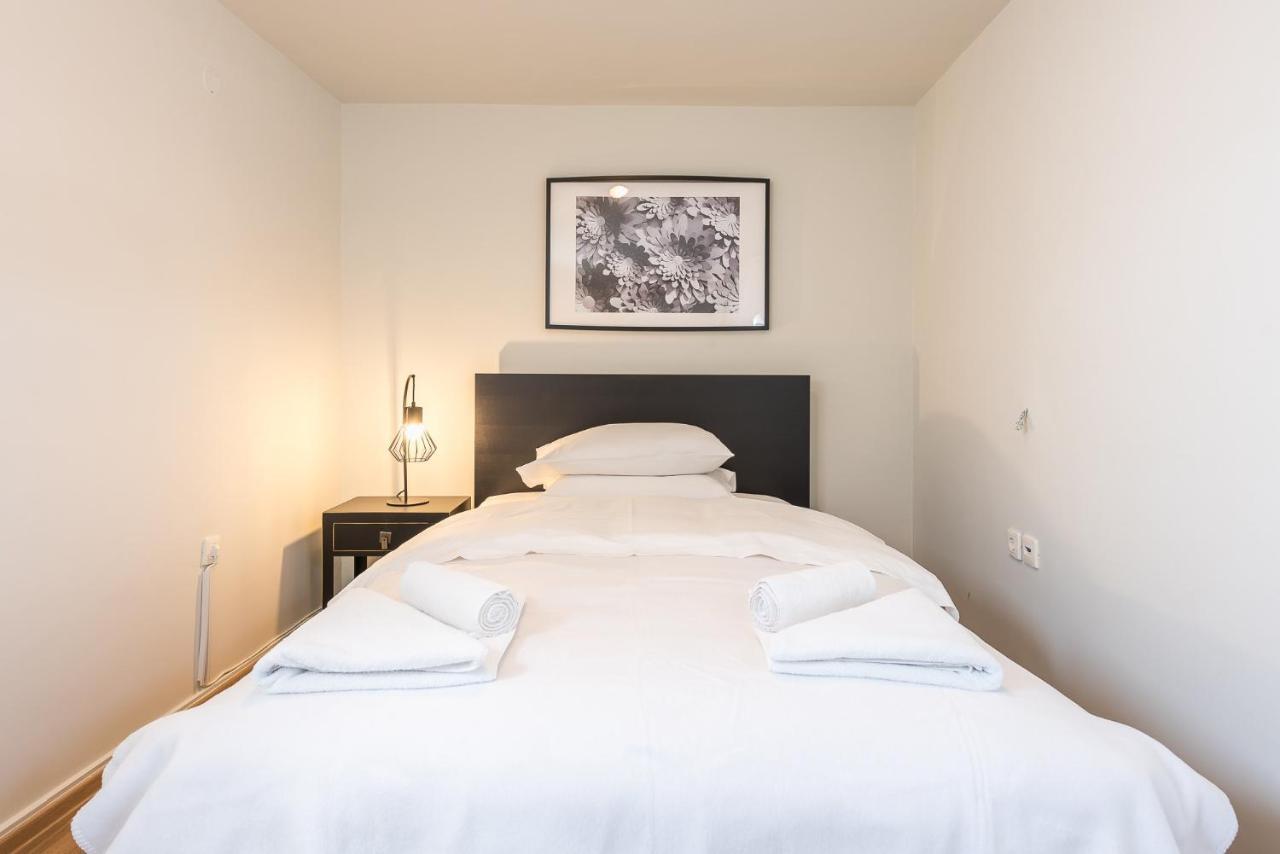 Traveler'S Dream 4 Brdm Renovated Penthouse Apartment Athens Exterior photo